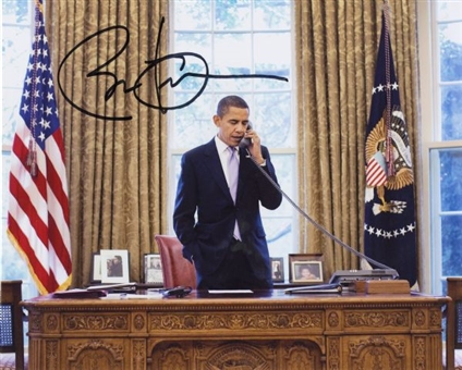 Barack Obama Autographed  Presidential 8x10 Photo (JSA)